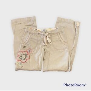 Youth khaki pants with flowers 047